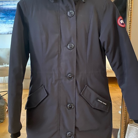 Canada Goose XS fusion parka in navy - Picture 2 of 5